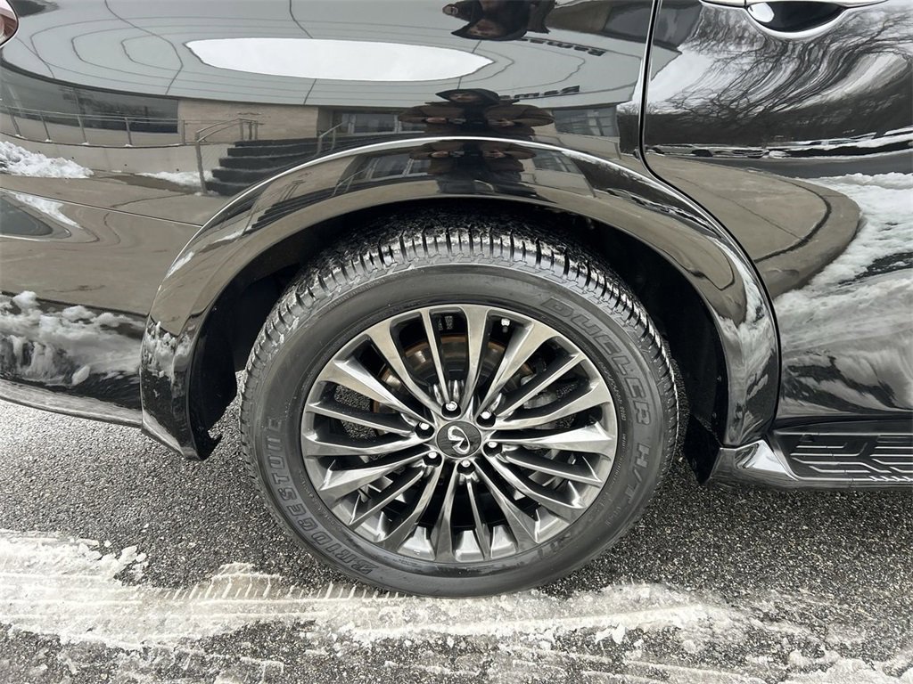 Certified 2024 INFINITI QX80 Sensory w/ Cargo Package image 12