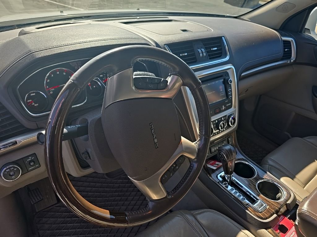 Used 2016 GMC Acadia Denali image 9