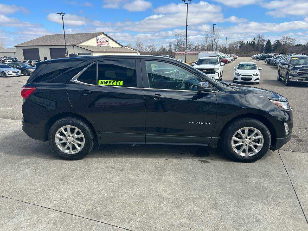 Used 2021 Chevrolet Equinox LT FWD image 4