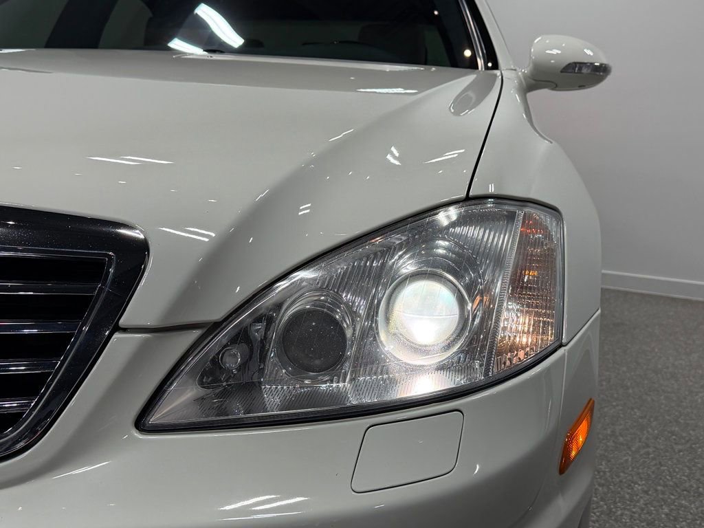 Used 2009 Mercedes-Benz S 63 AMG image 3