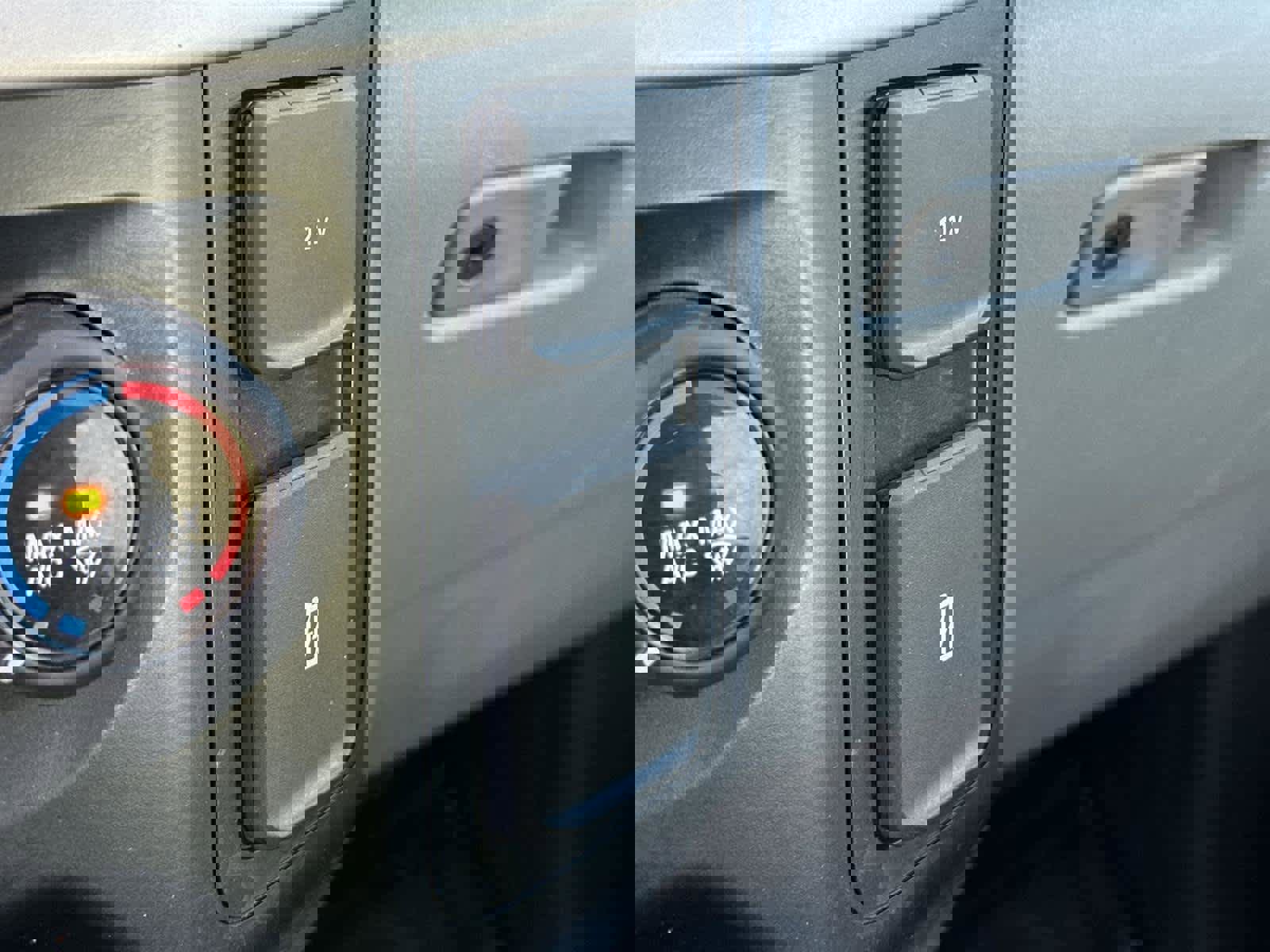 Used 2023 Ford F150 XLT image 25