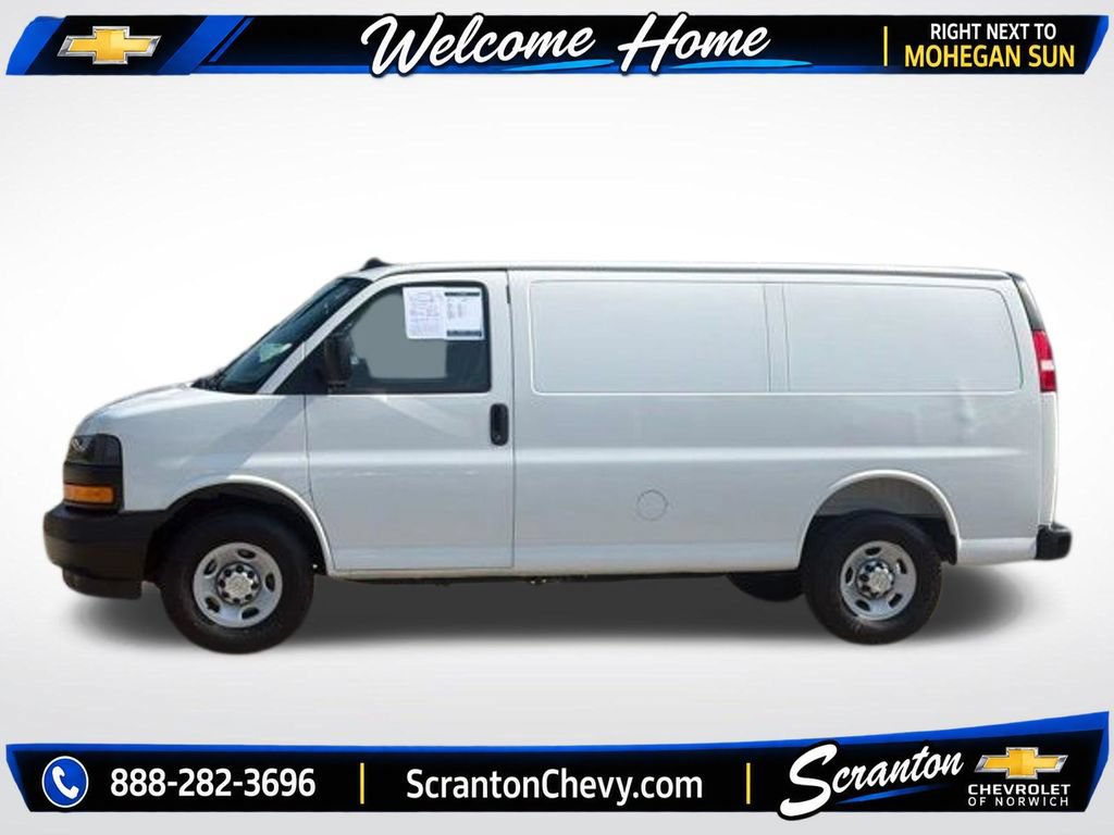 Certified 2025 Chevrolet Express 2500 RWD image 2