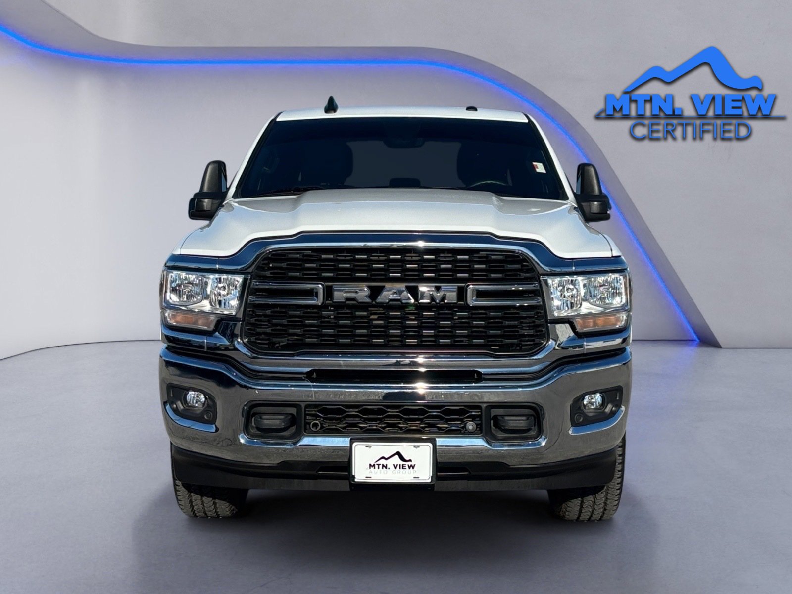 Used 2024 RAM 2500 Big Horn w/ Off Road Package image 9