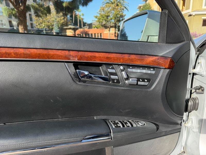 Used 2010 Mercedes-Benz S 550 image 38
