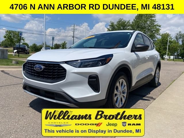 Used 2025 Ford Escape Active FWD image 1