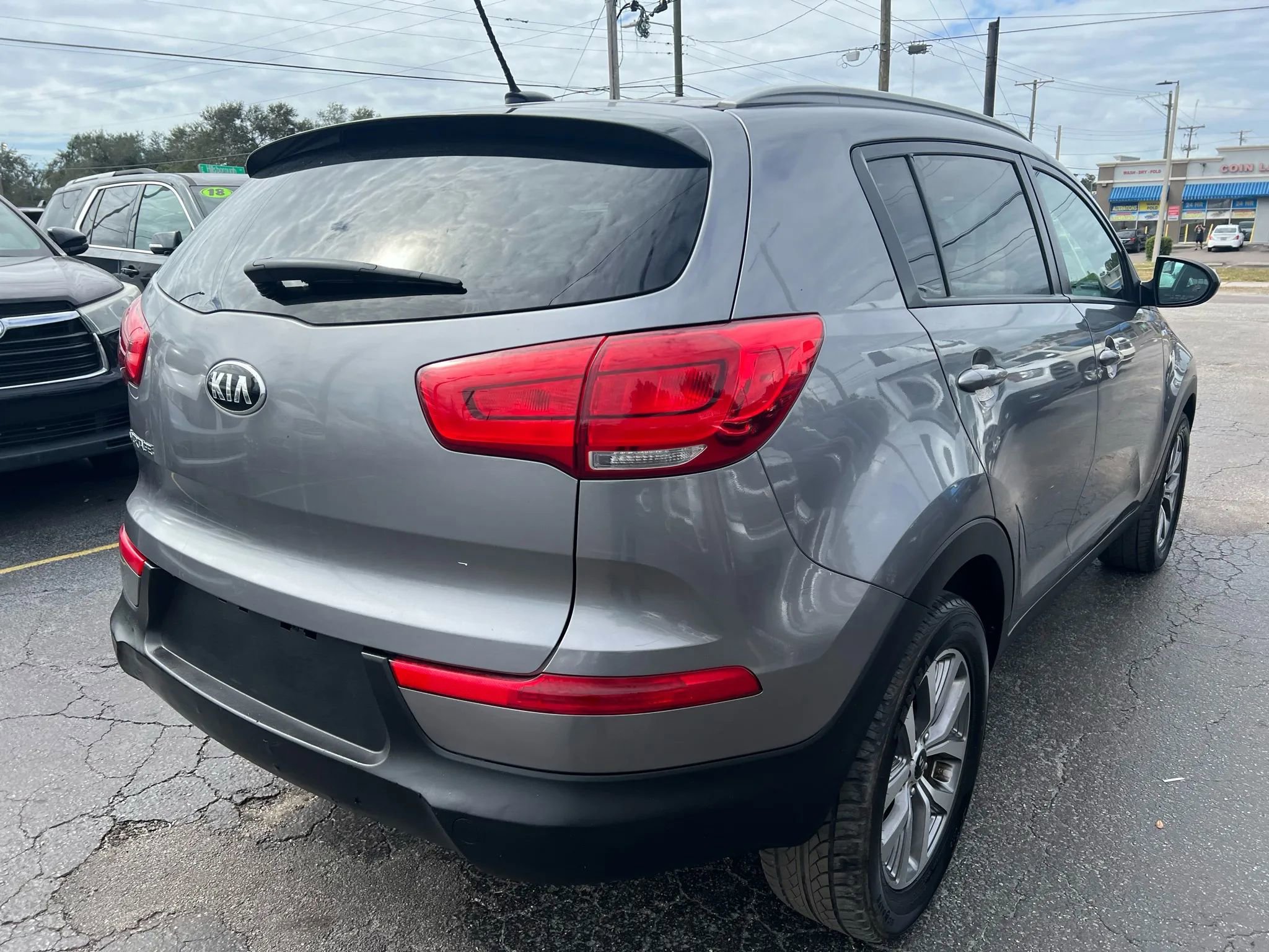 Used 2016 Kia Sportage LX w/ LX Popular Package image 5