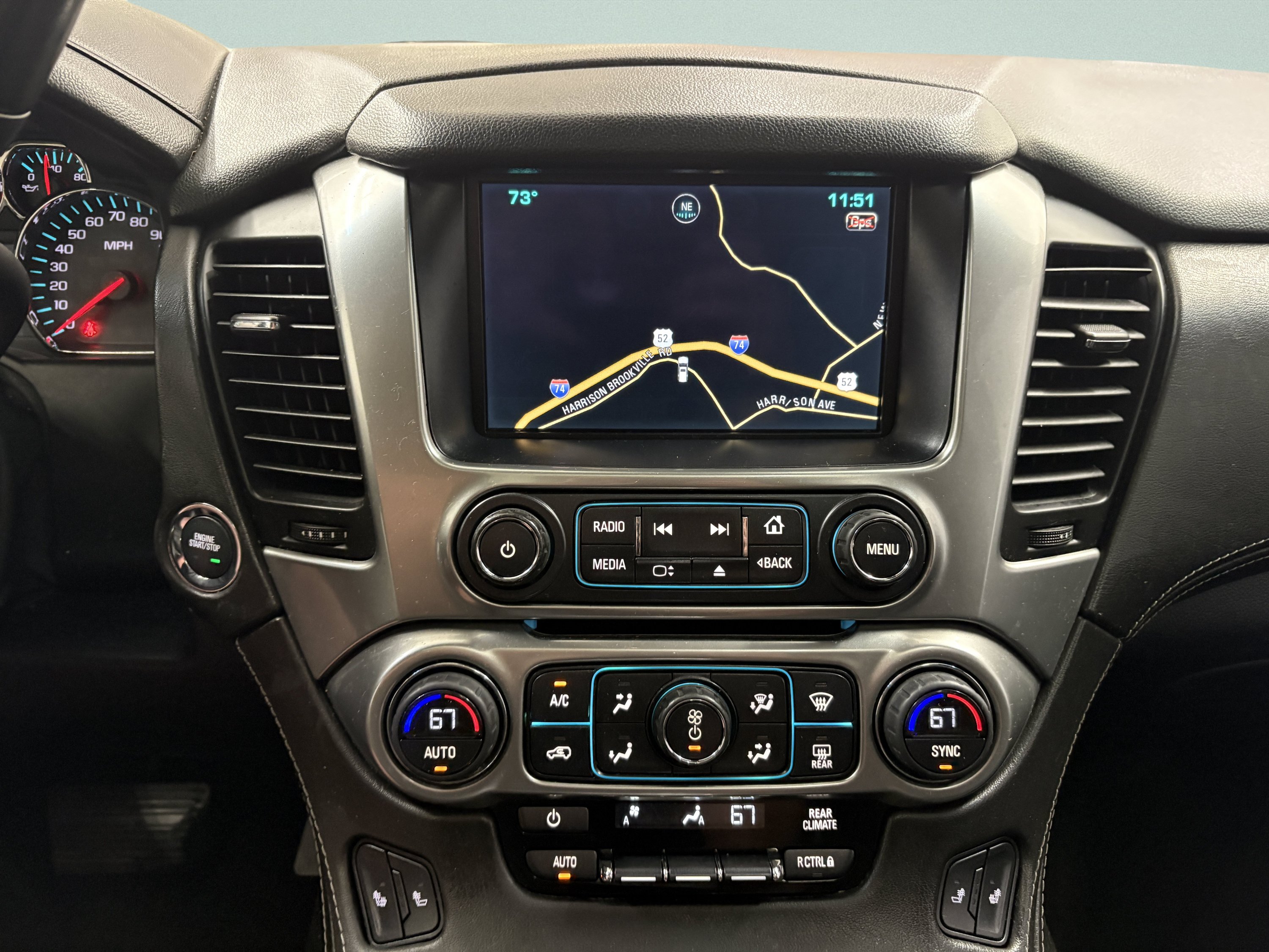 Used 2015 Chevrolet Suburban LT AWD/4WD image 7