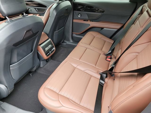 New 2026 Lincoln Nautilus Reserve image 16