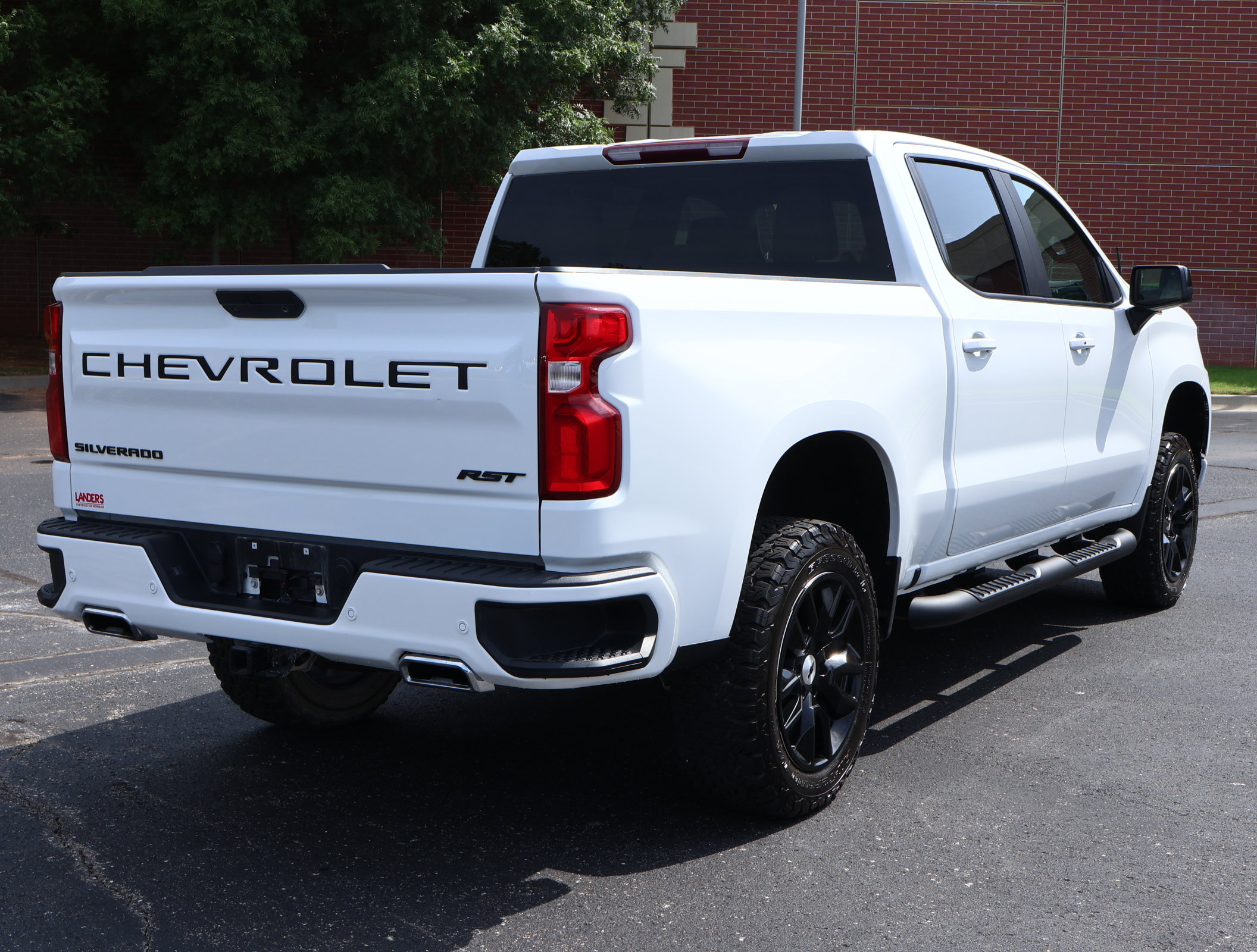 Used 2022 Chevrolet Silverado 1500 RST AWD/4WD image 29