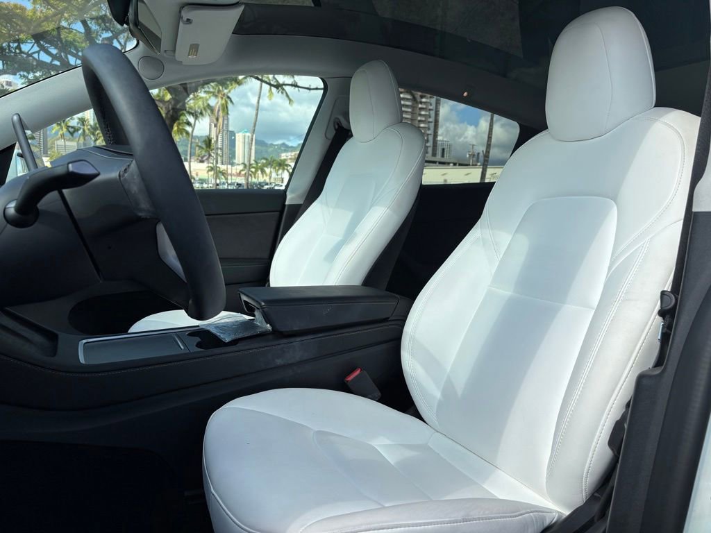 Used 2023 Tesla Model Y Long Range AWD/4WD image 8