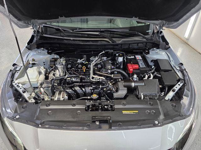 Used 2025 Nissan Altima 2.5 SR w/ SR Premium Package FWD image 28