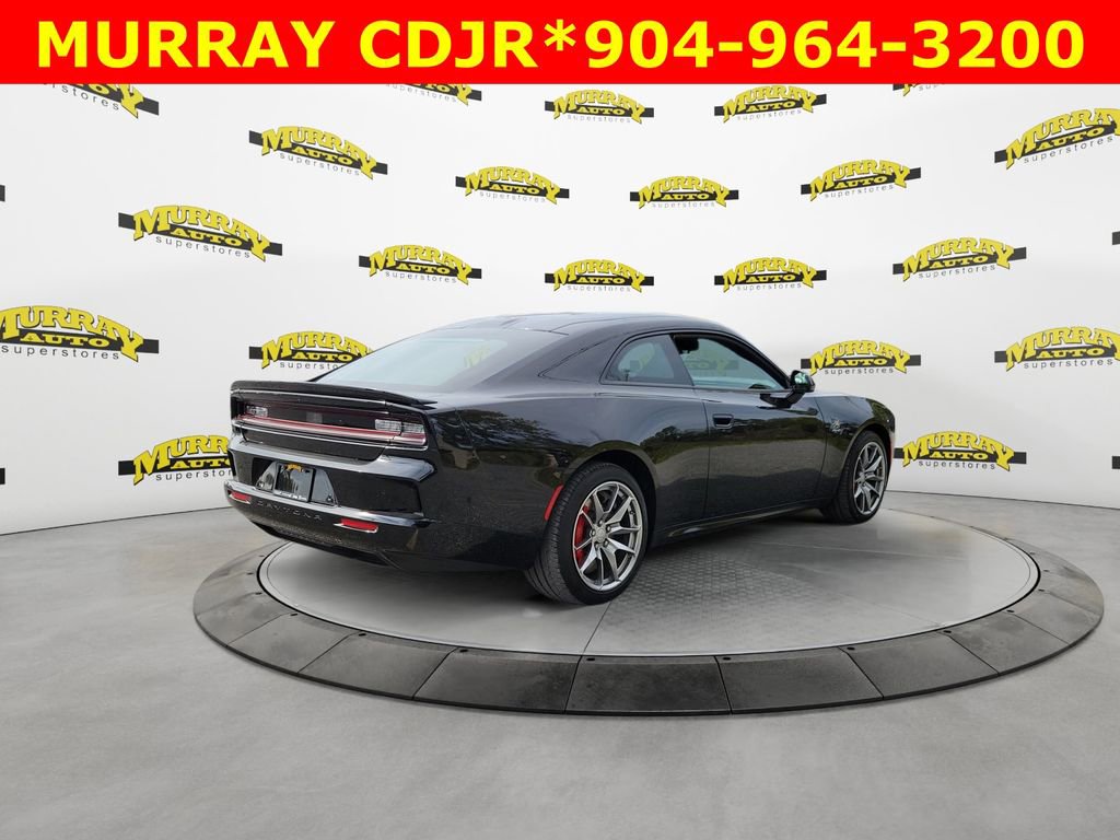 Used 2025 Dodge Charger R/T Scat Pack w/ Track Pack image 4