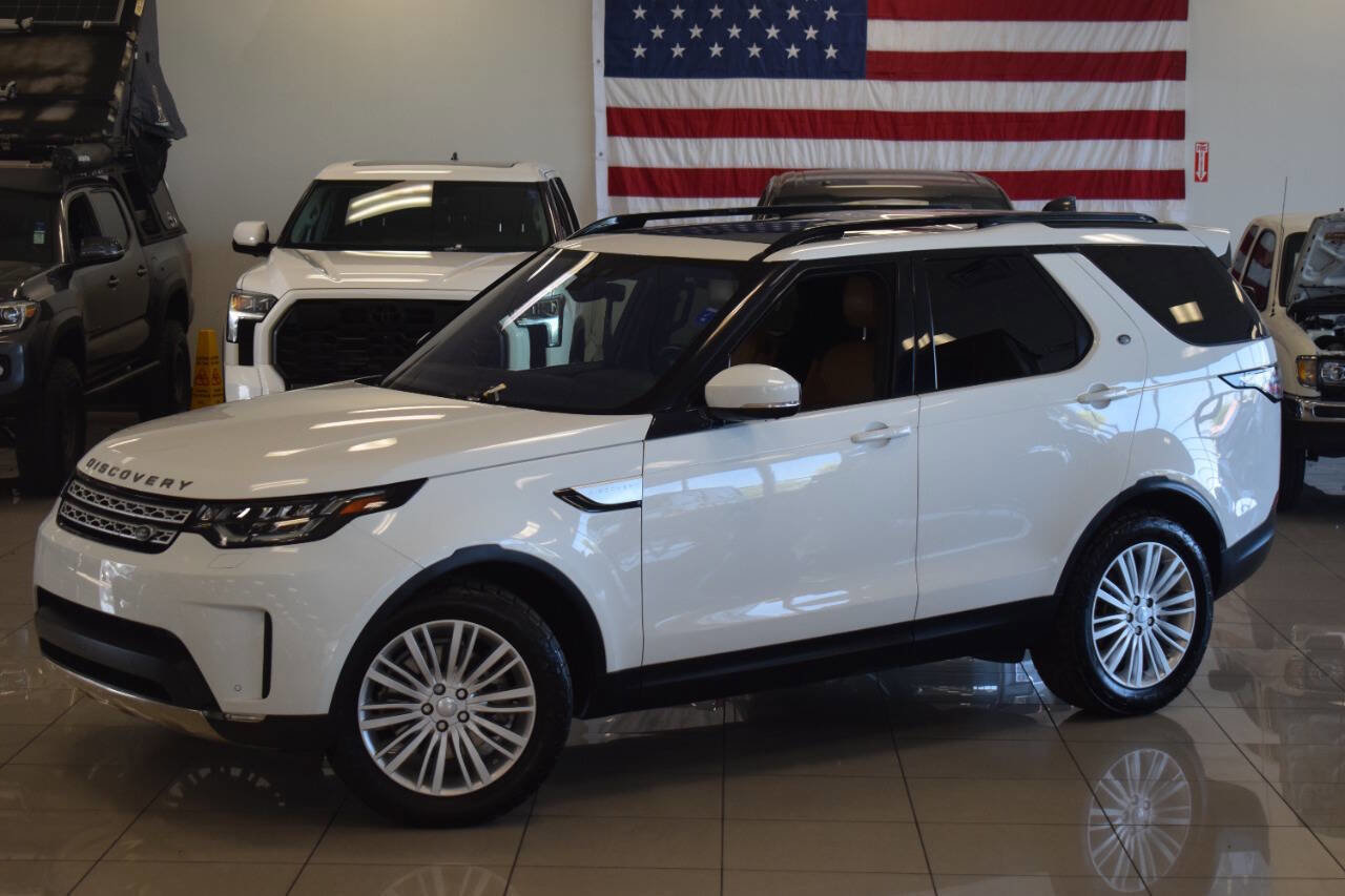 Used 2017 Land Rover Discovery HSE AWD/4WD image 12