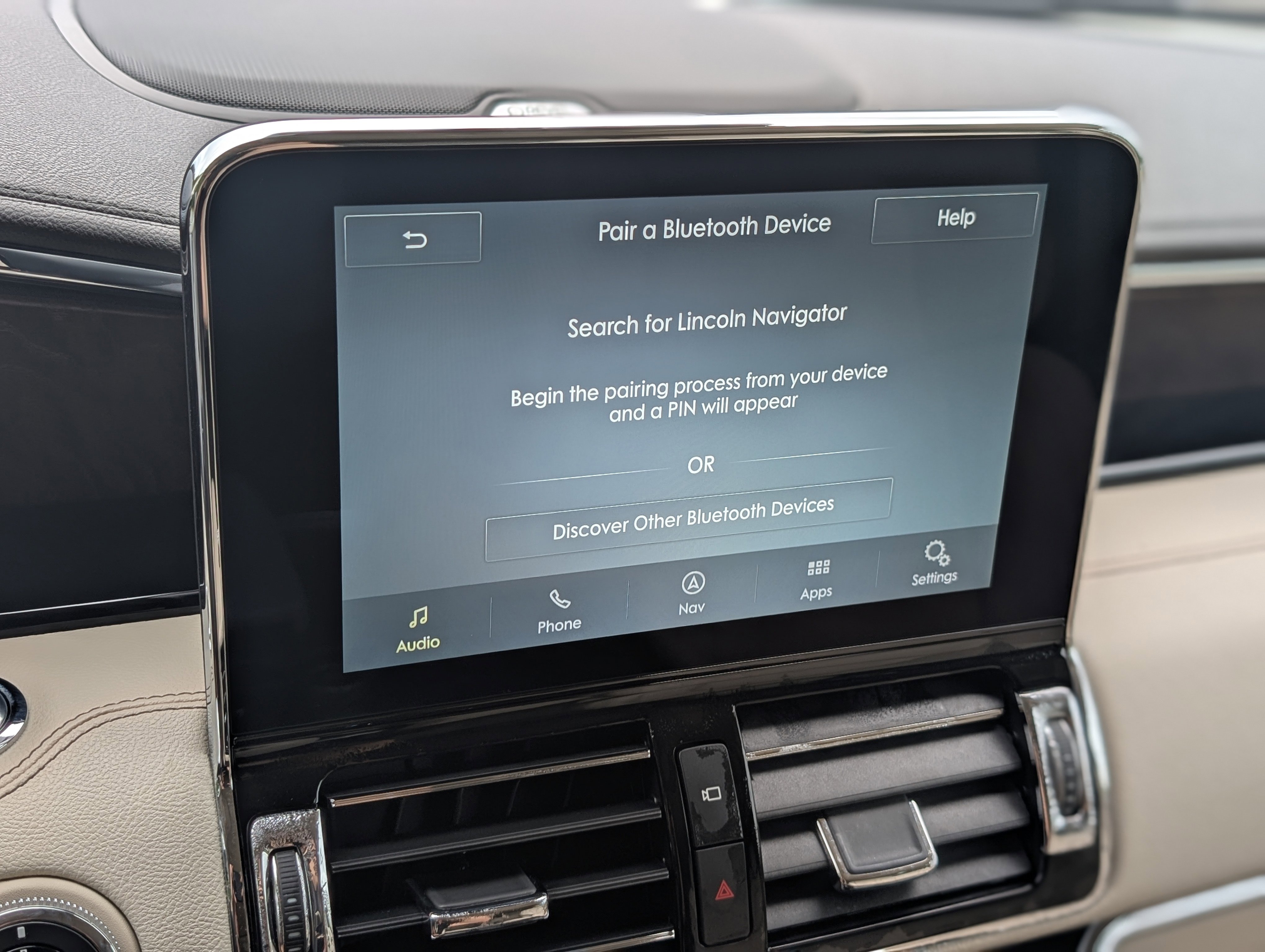 Used 2021 Lincoln Navigator Reserve w/ Luxury Package RWD image 25