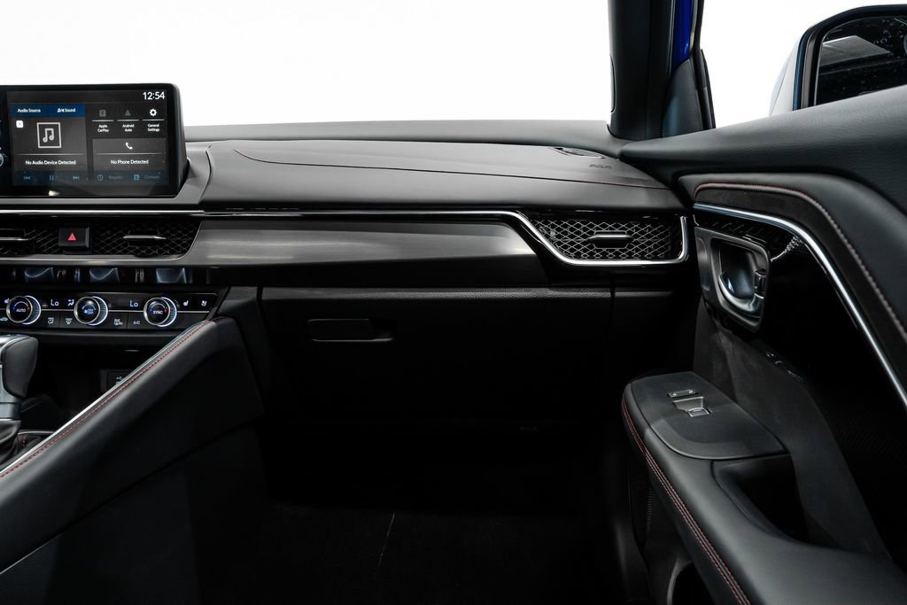 Certified 2025 Acura ADX A-Spec image 28