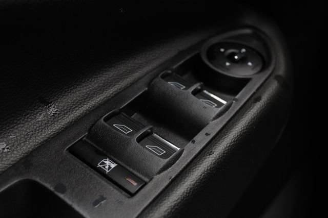 Used 2013 Ford C-MAX SE FWD image 6