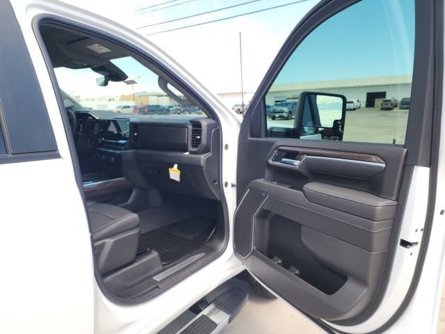 New 2026 Chevrolet Silverado 3500 LT w/ All Star Edition AWD/4WD image 38