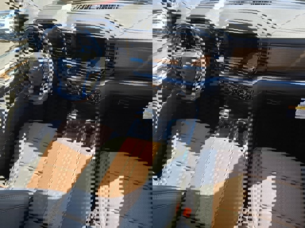 New 2026 Chevrolet Silverado 1500 High Country image 14