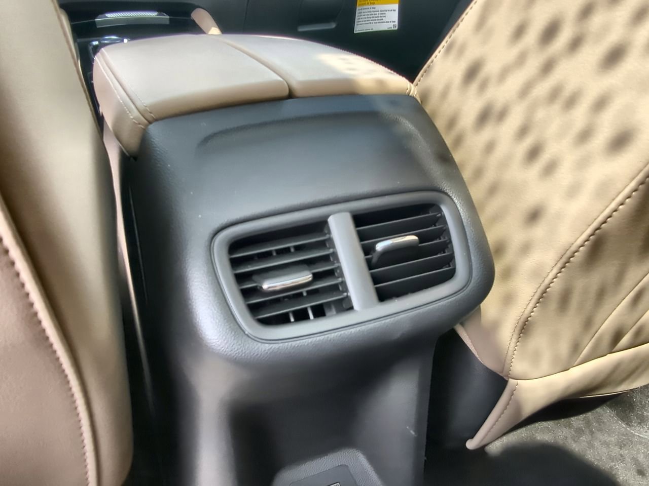 Used 2025 Buick Envision Preferred image 22