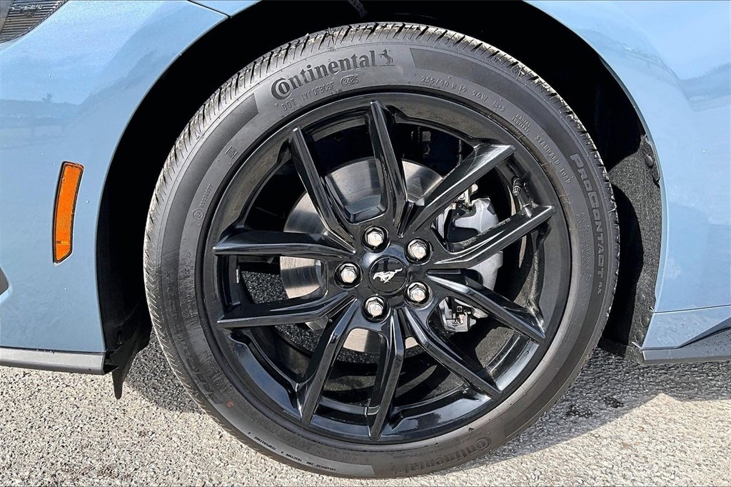 New 2026 Ford Mustang Coupe image 10