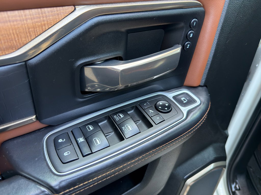 Used 2021 RAM 3500 Limited AWD/4WD image 21