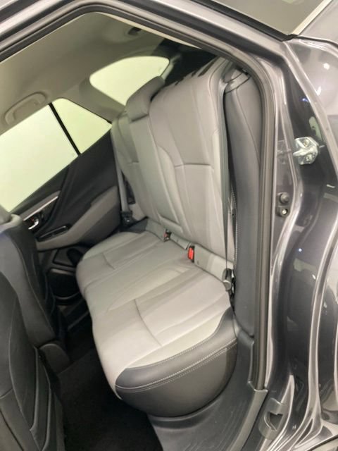 Used 2025 Subaru Outback Limited AWD/4WD image 29
