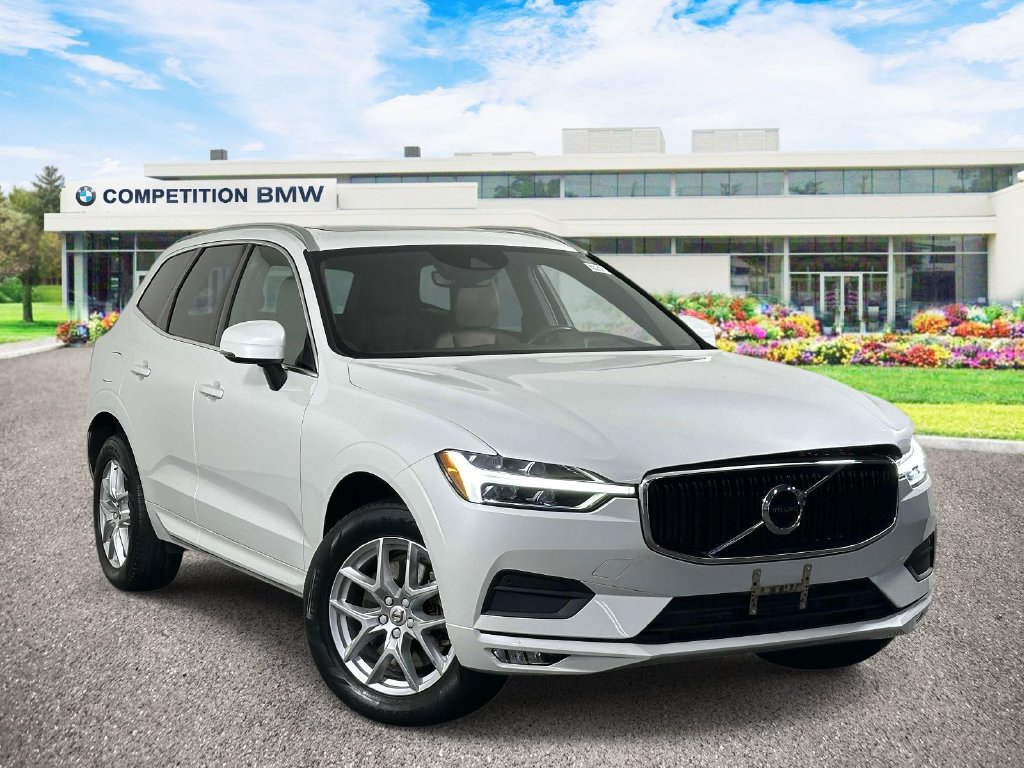 Used 2021 Volvo XC60 T6 Momentum w/ Premium Package