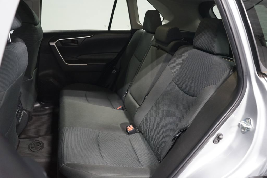 Certified 2022 Toyota RAV4 LE image 26