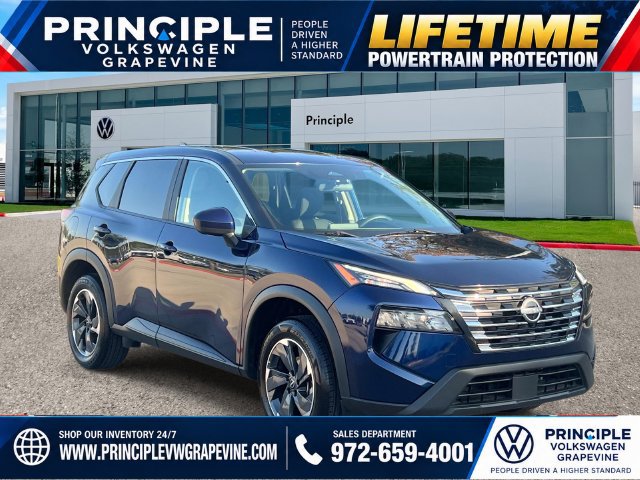 Used 2024 Nissan Rogue SV FWD image 2