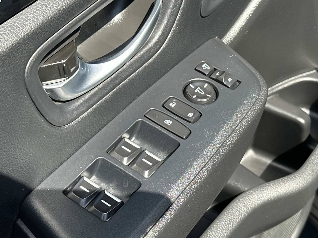 Used 2025 Honda Pilot TrailSport image 25