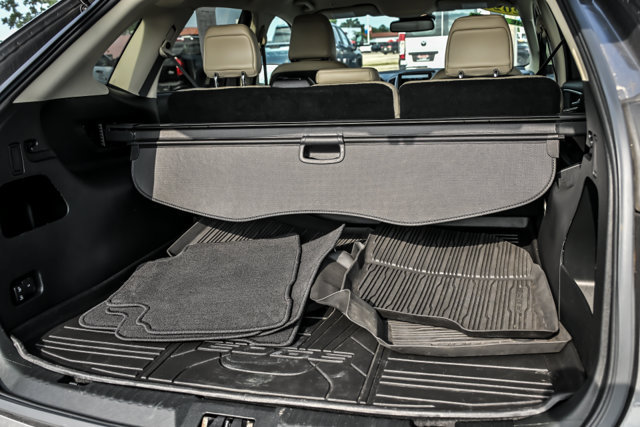 Used 2021 Ford Edge SEL w/ Cargo Accessory Package AWD/4WD image 9