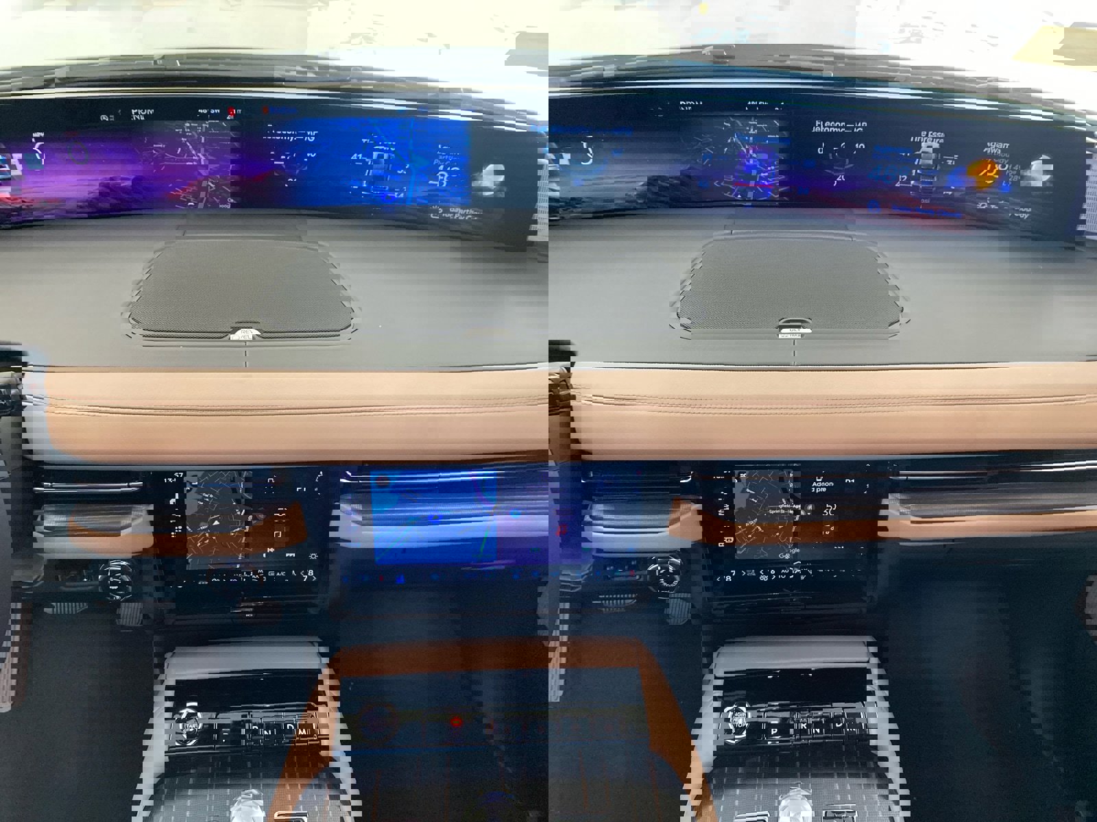 New 2025 Lincoln Navigator Black Label image 24