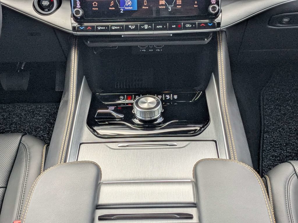 New 2026 Jeep Grand Wagoneer 4WD image 19