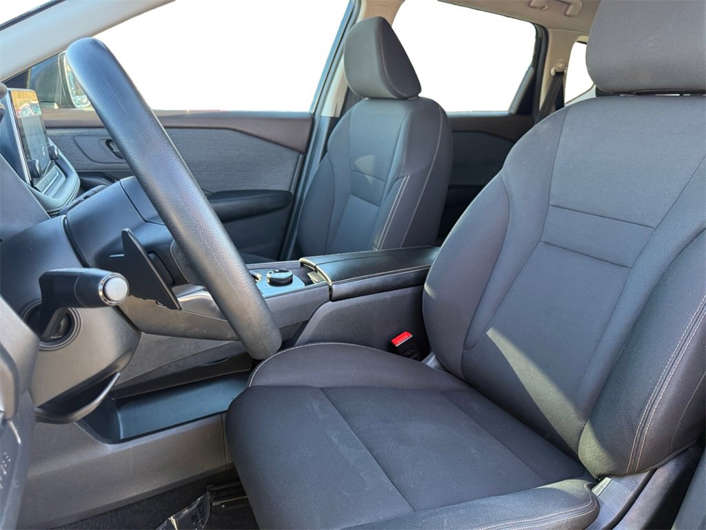 Certified 2023 Nissan Rogue S image 9