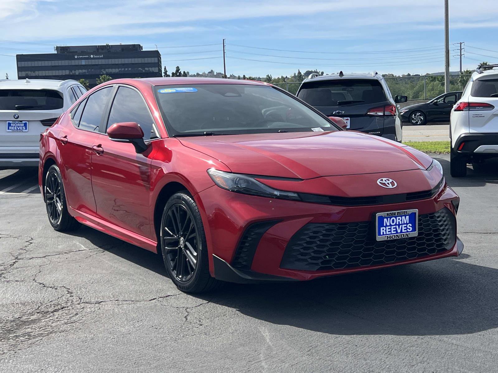 Used 2025 Toyota Camry SE w/ Convenience Package image 27