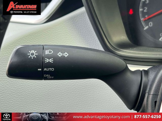 Certified 2020 Toyota Corolla SE w/ SE Premium Package FWD image 26