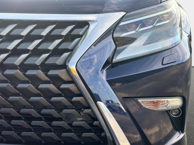 Used 2022 Lexus GX 460 Premium w/ Accessory Package AWD/4WD image 9
