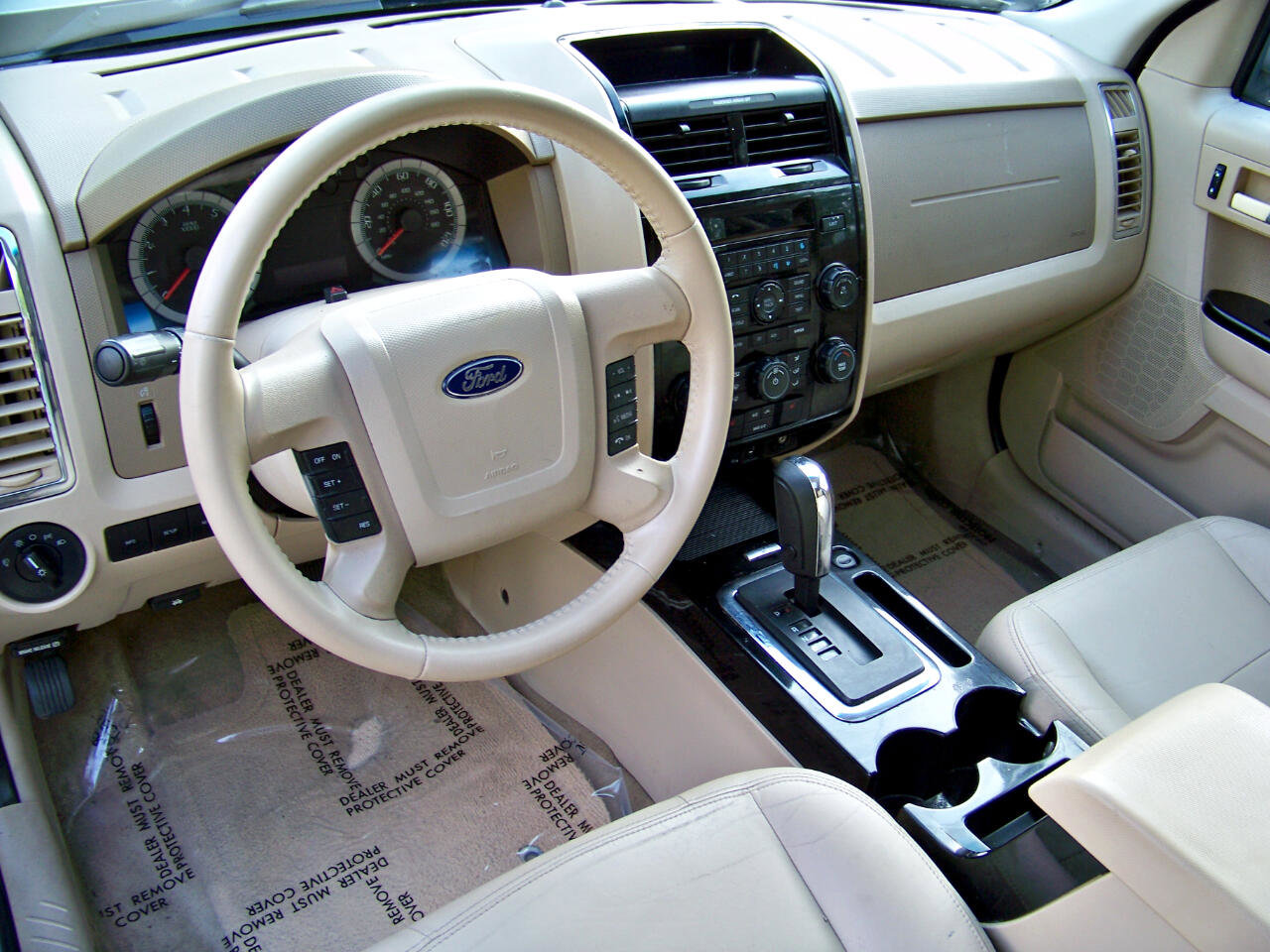 Used 2009 Ford Escape Limited AWD/4WD image 34