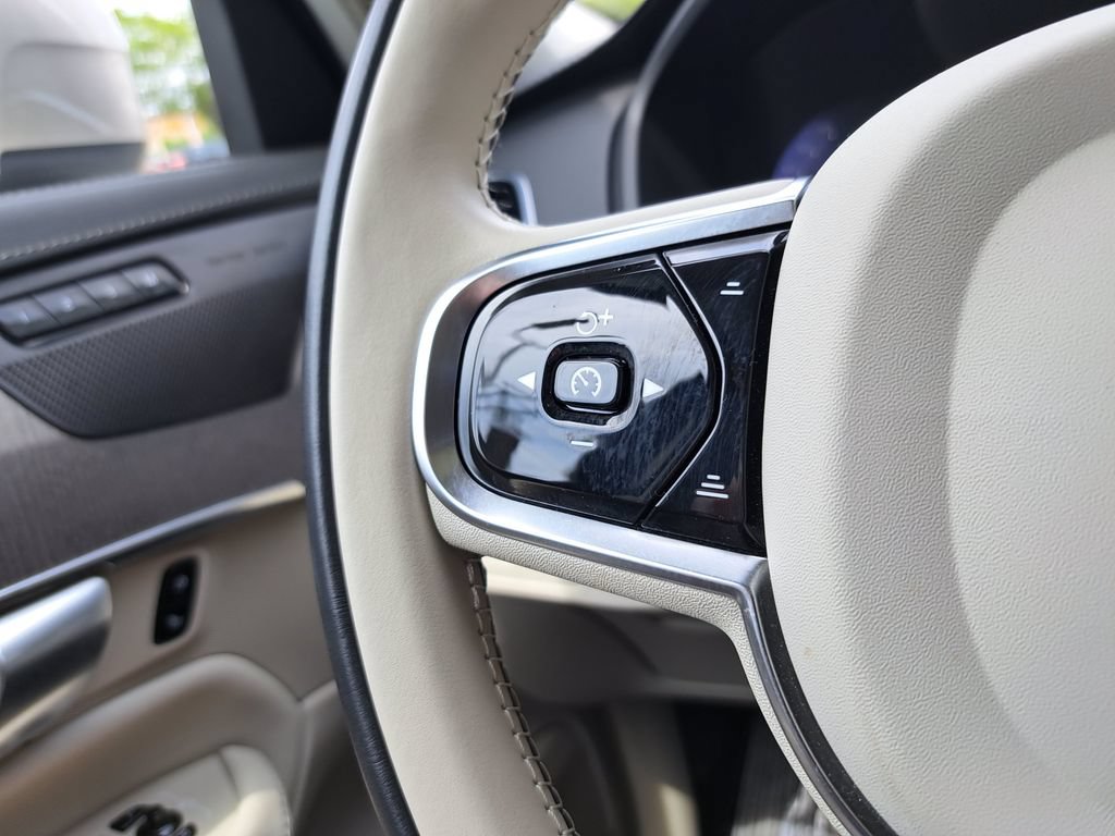Used 2023 Volvo XC90 B6 Ultimate AWD/4WD image 18