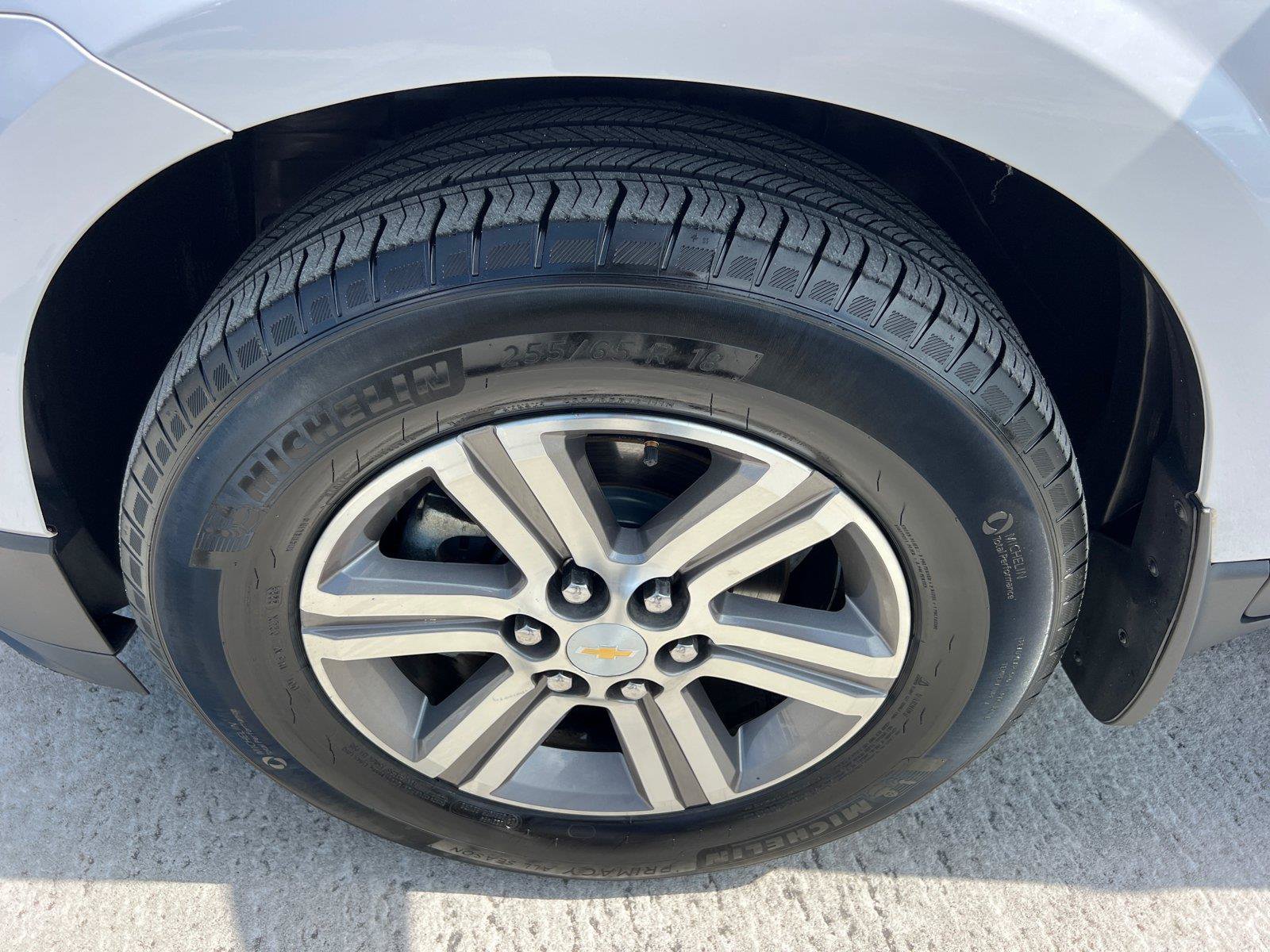 Used 2016 Chevrolet Traverse LT FWD image 11