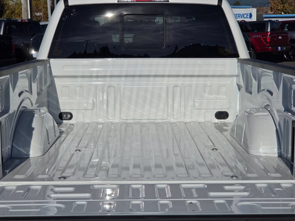 New 2026 Ford F150 Lariat w/ Equipment Group 502A High AWD/4WD image 7