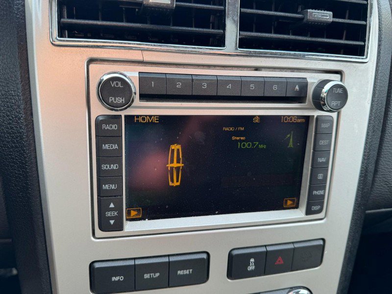 Used 2010 Lincoln MKX 2WD image 21