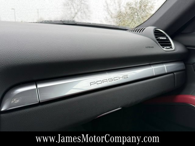 Used 2024 Porsche 718 Cayman w/ Premium Package RWD image 21