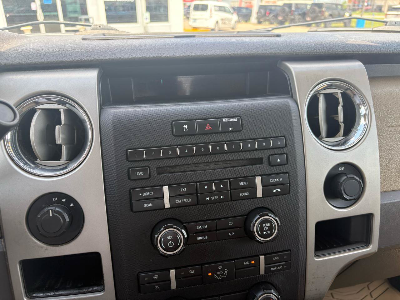 Used 2010 Ford F150 XLT AWD/4WD image 29