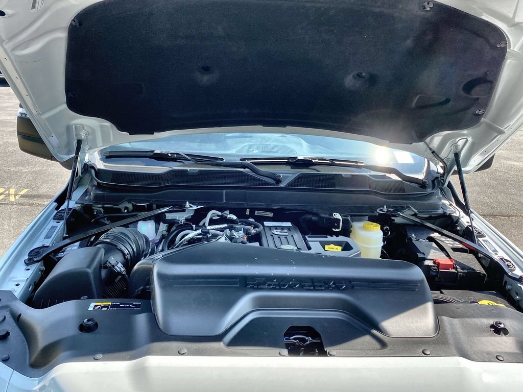 New 2025 RAM 2500 Big Horn AWD/4WD image 26