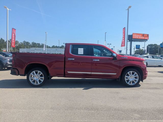 Used 2023 Chevrolet Silverado 1500 High Country w/ High Country Premium Package AWD/4WD image 2