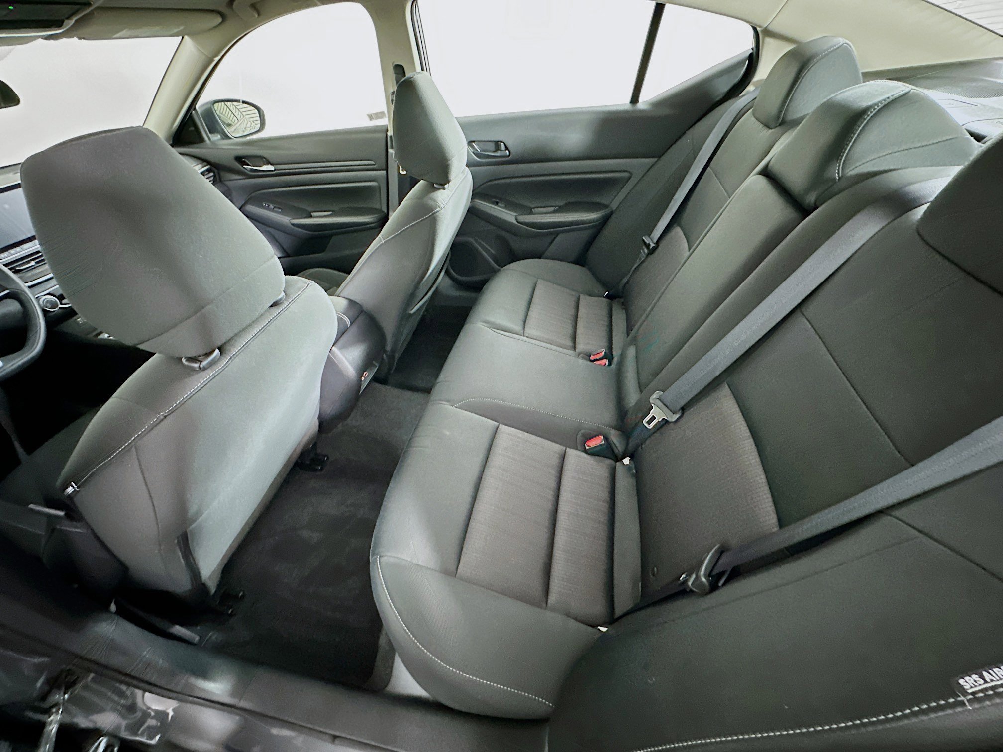 Used 2025 Nissan Altima 2.5 SV image 25