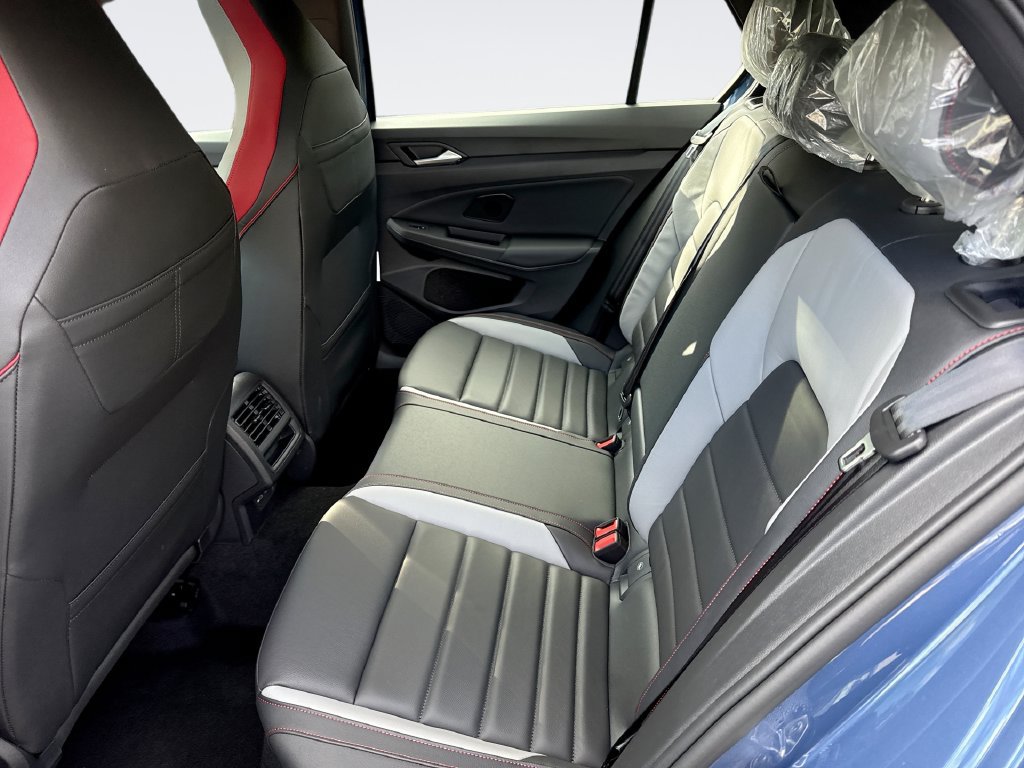 New 2026 Volkswagen GTI SE FWD image 25