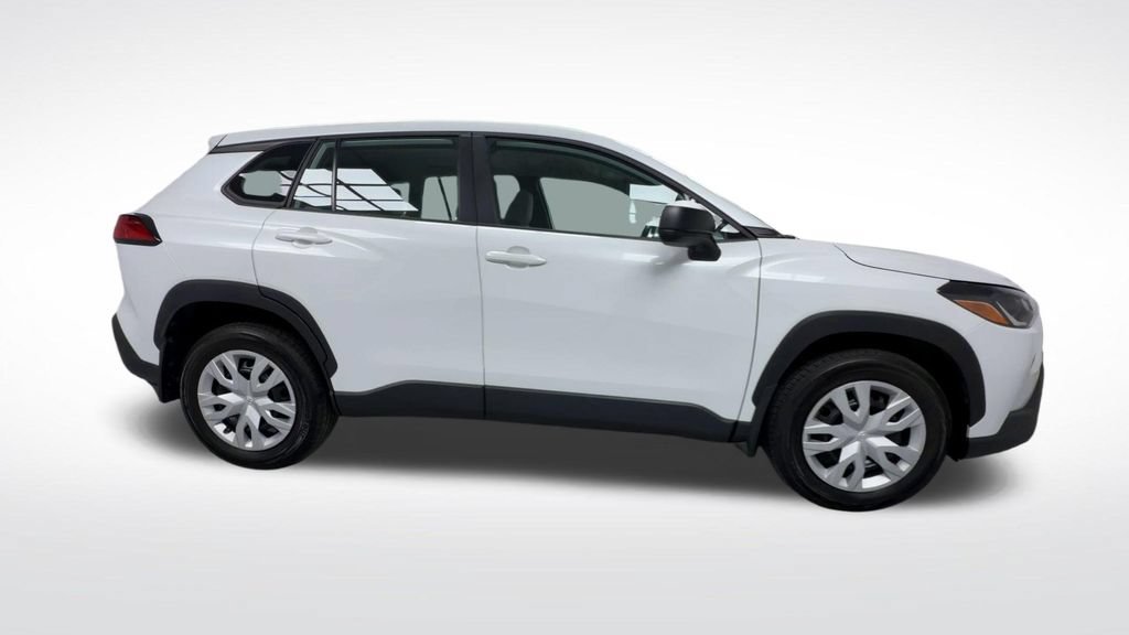 Certified 2023 Toyota Corolla Cross L AWD/4WD image 10