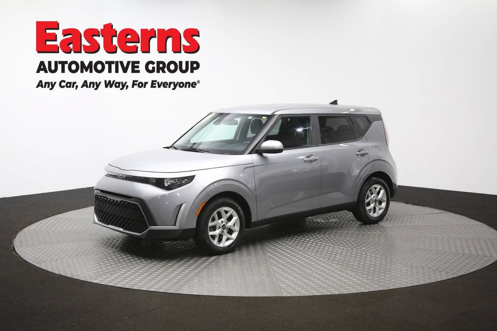 Used 2023 Kia Soul LX w/ Option Group 015 FWD image 56